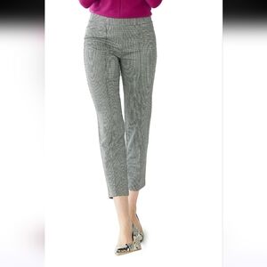 Croft & Barrow Women's Green Patterned Cropped Pants